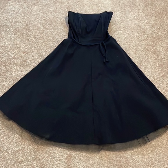 Strapless le chateau dress in black - Picture 2 of 7